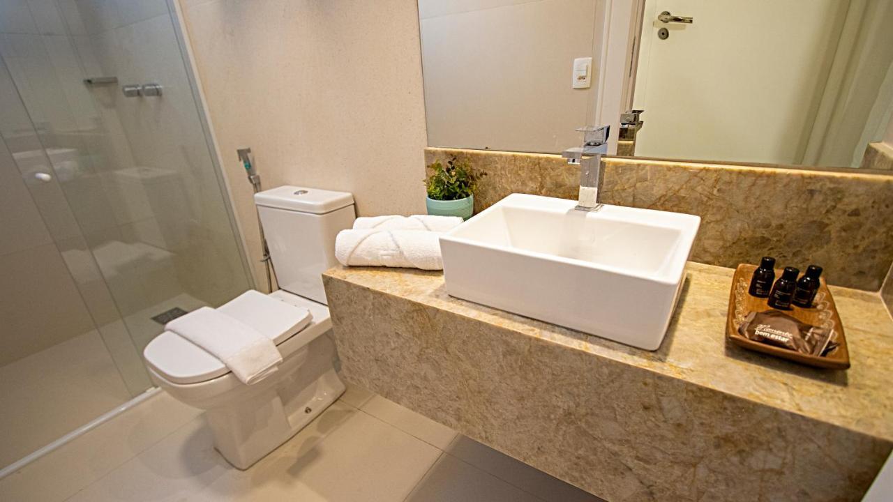 אקווירז Paraiso Beach Hotel מראה חיצוני תמונה