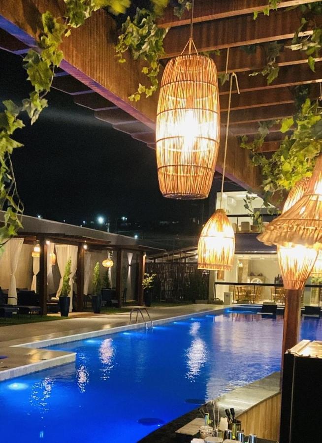 אקווירז Paraiso Beach Hotel מראה חיצוני תמונה